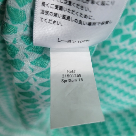 Eddie Bauer Tank Top Women's Large Green White Geometric 100%‎ Rayon Split Neck - Picture 5 of 10